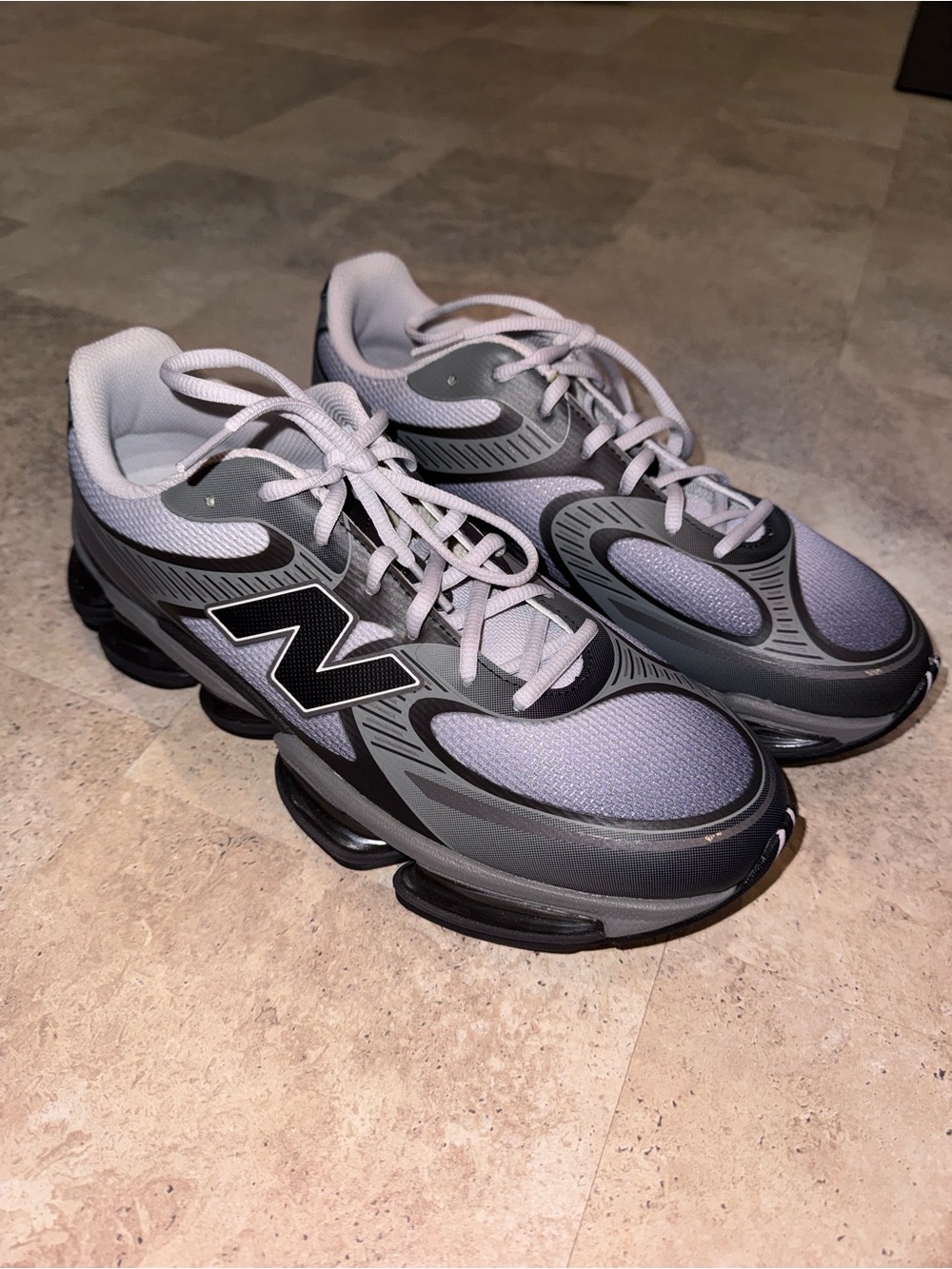 New Balance Abzorb 2000